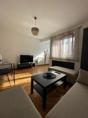 BMM LUX APARTMENT CENTAR
